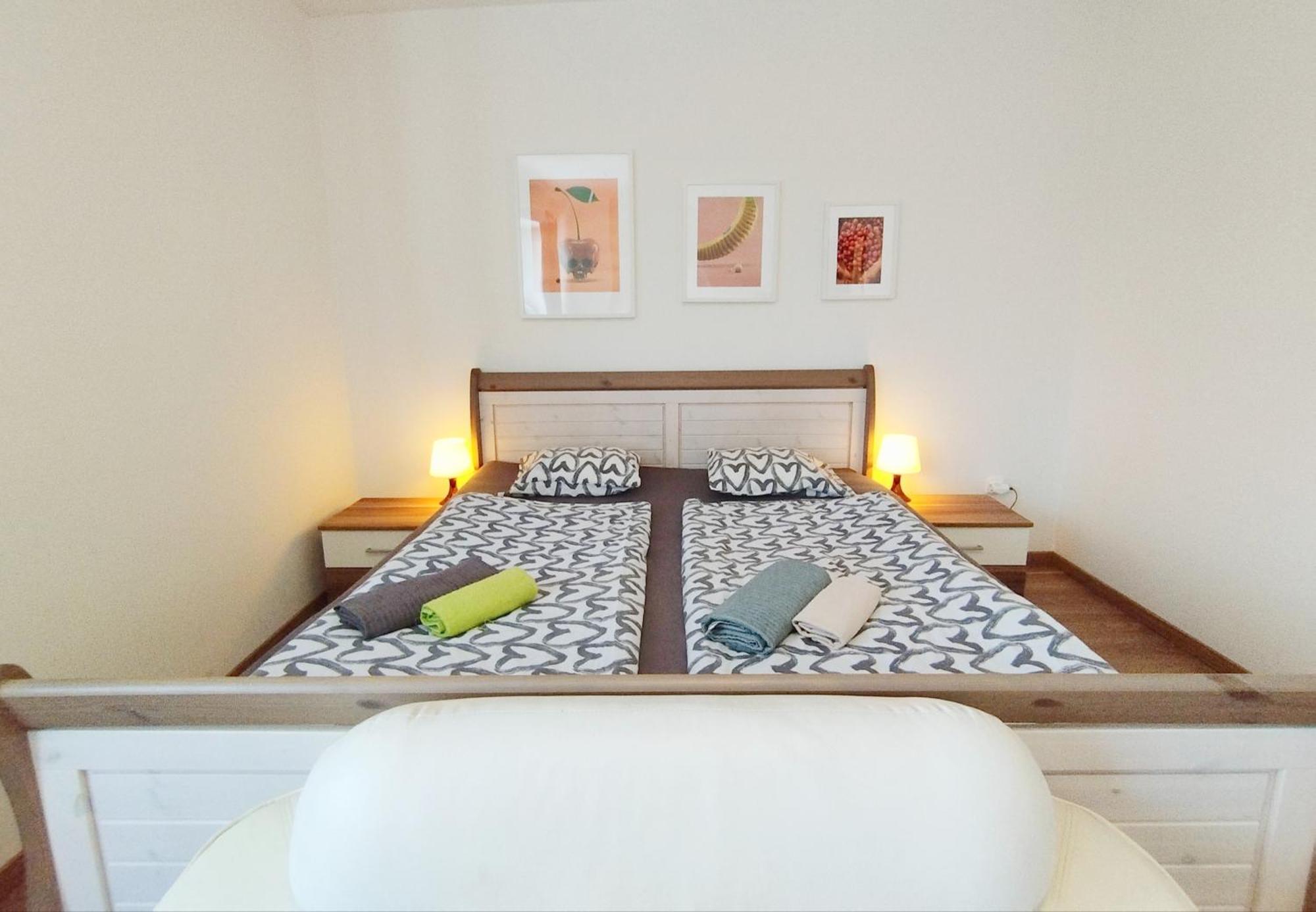 Cozy Rooftop With Balcony Prague Ngoại thất bức ảnh